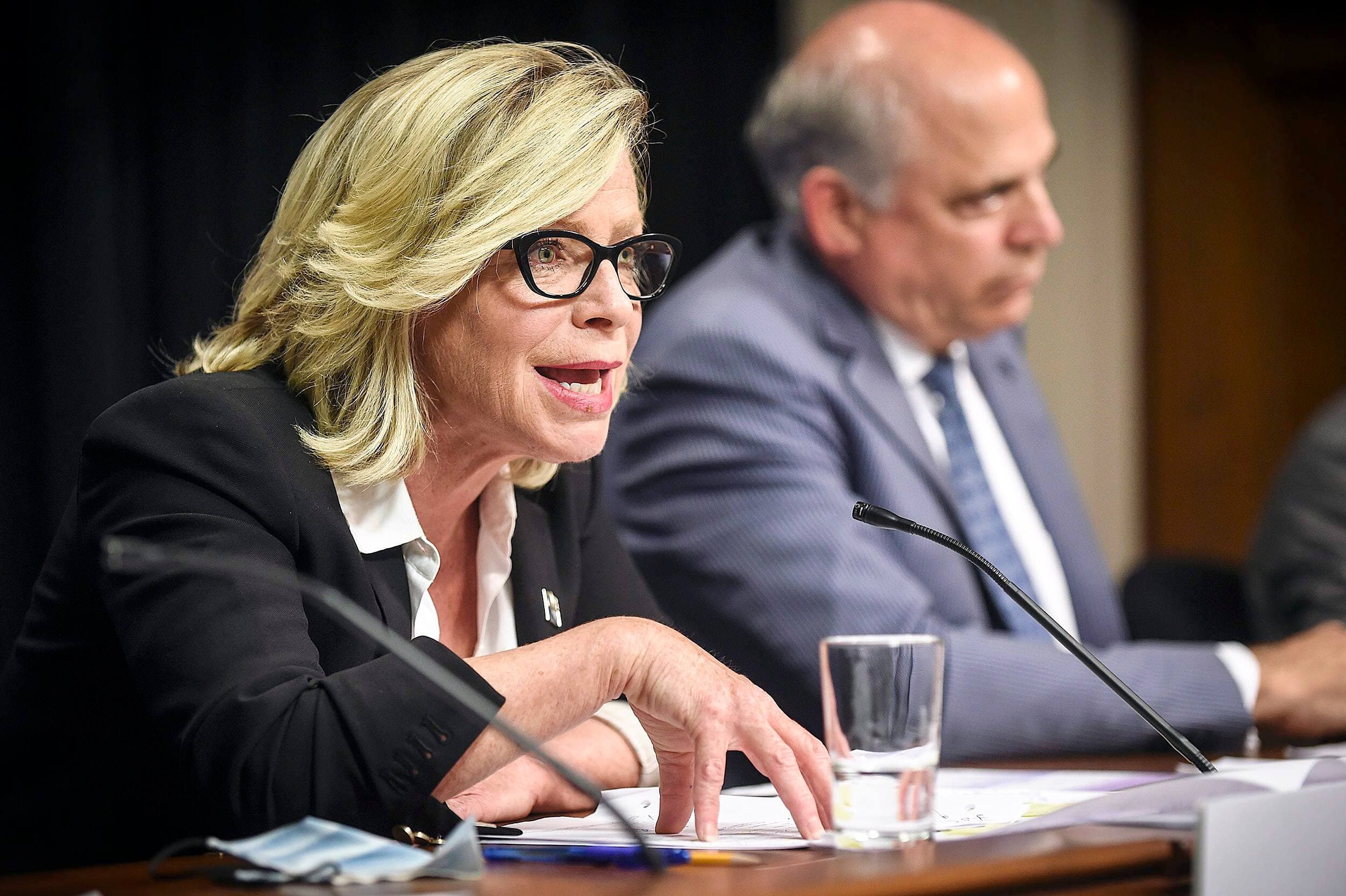 La ministre du Tourisme Caroline Proulx et le ministre de l’Économie Pierre Fitzgibbon ont été très actifs dans les négociations.