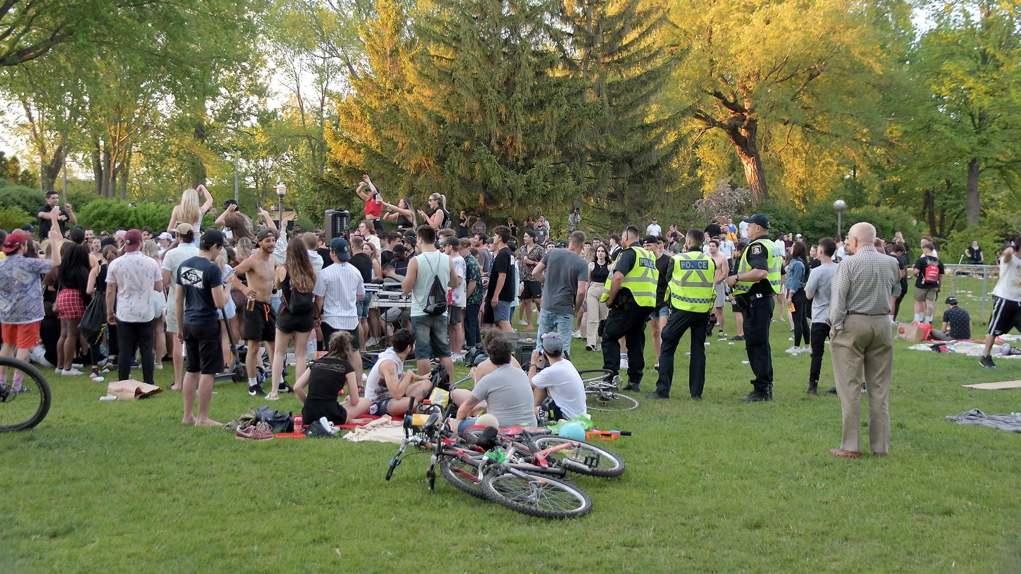 Rassemblement au parc Victoria, à Québec