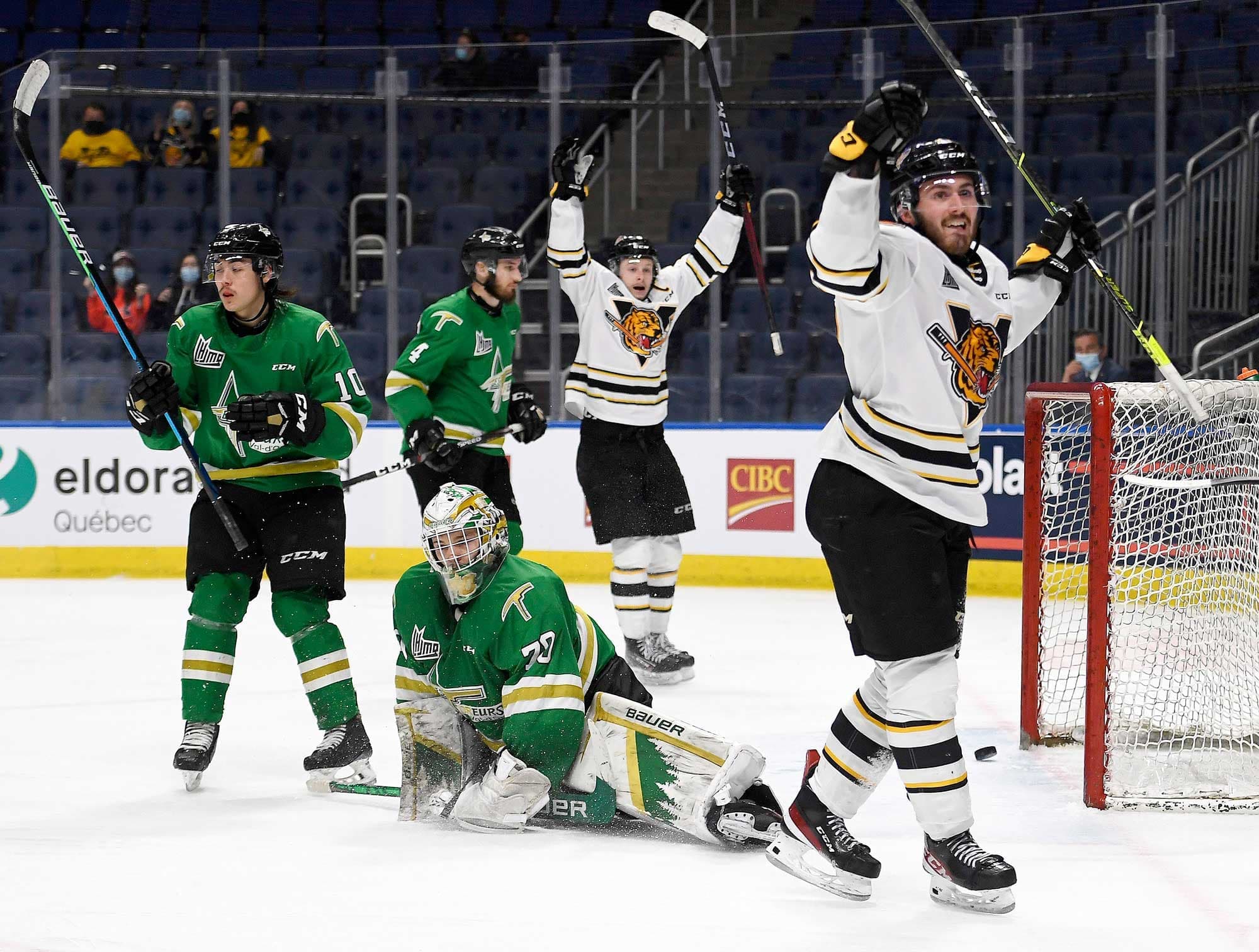 Le but de Benjamin Tardif en milieu de troisième période a confirmé la victoire des Tigres de Victoriaville, jeudi au Centre Vidéotron.