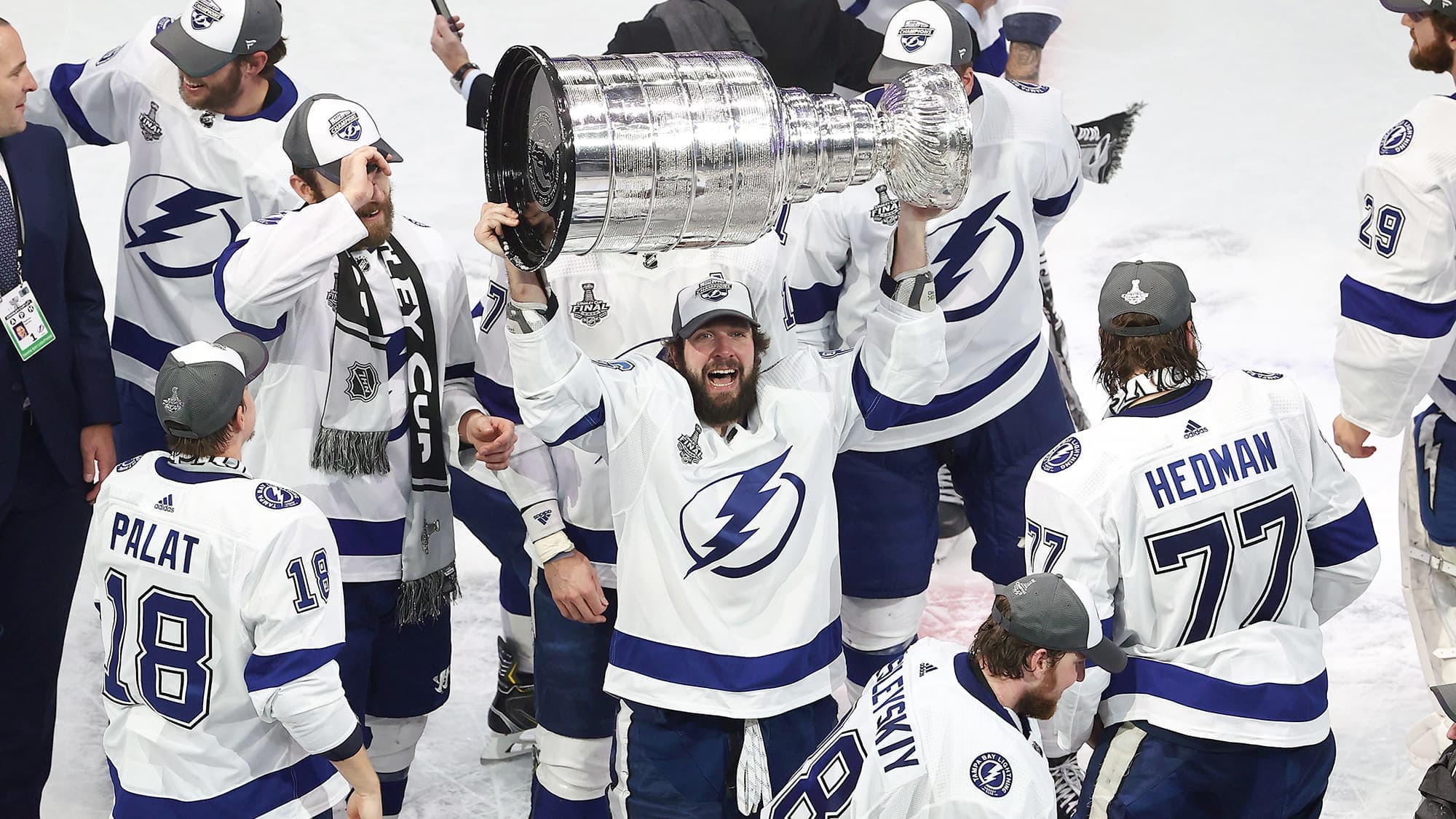 Nikita Kucherov et ses coéquipiers du Lightning sont en quête d’une deuxième conquête de la coupe Stanley.