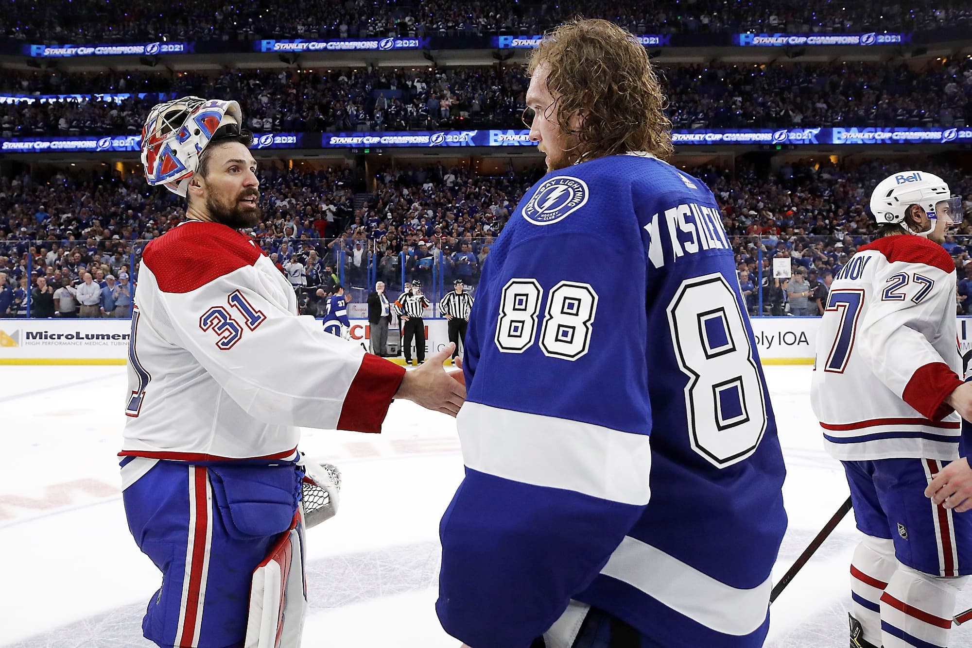 La rencontre de deux guerriers. Carey Price et son homologue, Andrei Vasilevskiy, ont été spectaculaires au cours de la finale.