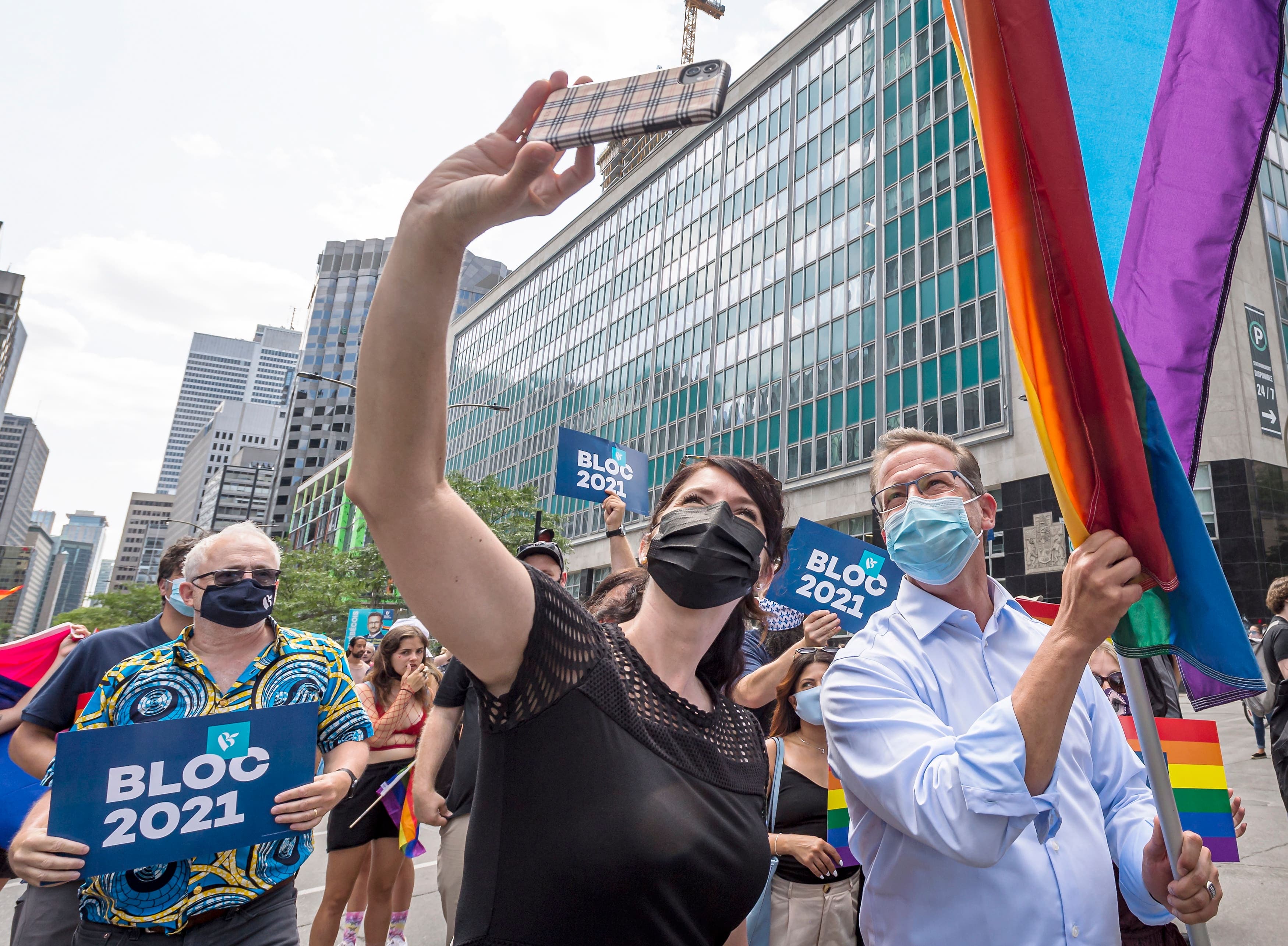 Le chef du Bloc québécois, Yves-François Blanchet, a rejoint la marche avec plusieurs candidats de son parti.