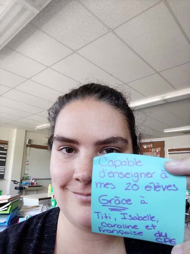 Marie-Pier Savard a pu terminer son congé de maternité plus tôt car ses trois enfants en bas âge ont une place dans le même CPE, sur la Rive-Sud de Montréal.