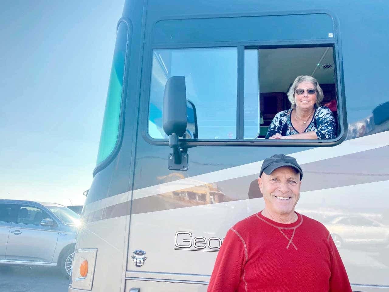 Gilles et Pauline Choquette, deux snowbirds ravis de revoir les plages de Pompano Beach.