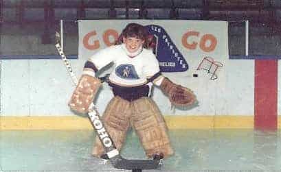 Chaque étape a été déterminante pour la suite de la carrière de Kim St-Pierre, de ses débuts dans le hockey mineur à ses conquêtes olympiques.