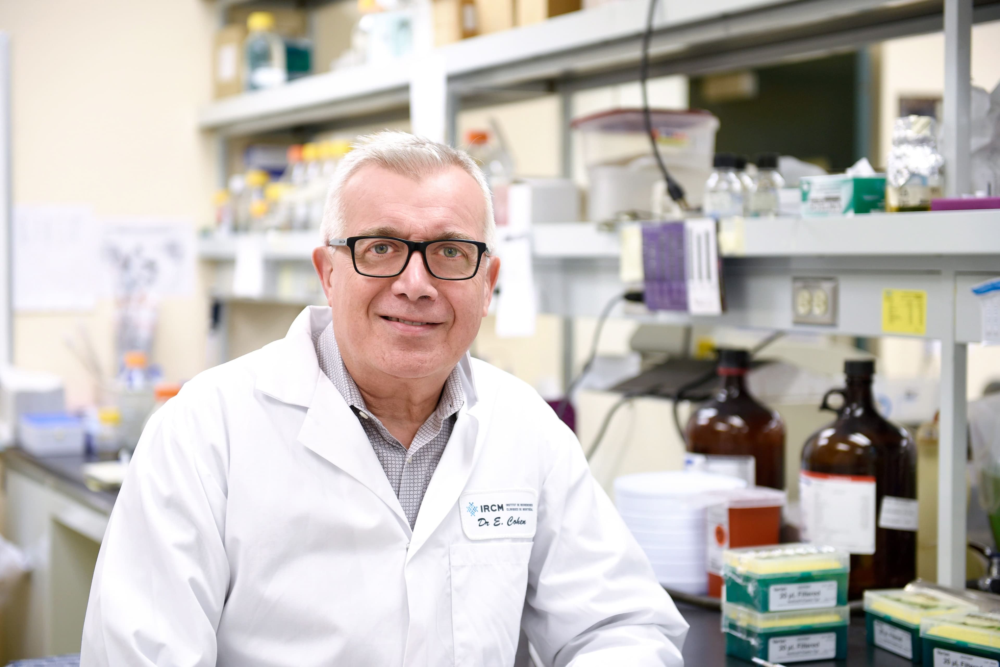 Le virologue Éric Cohen dirige le consortium canadien de recherche sur la guérison du VIH (Cancure).