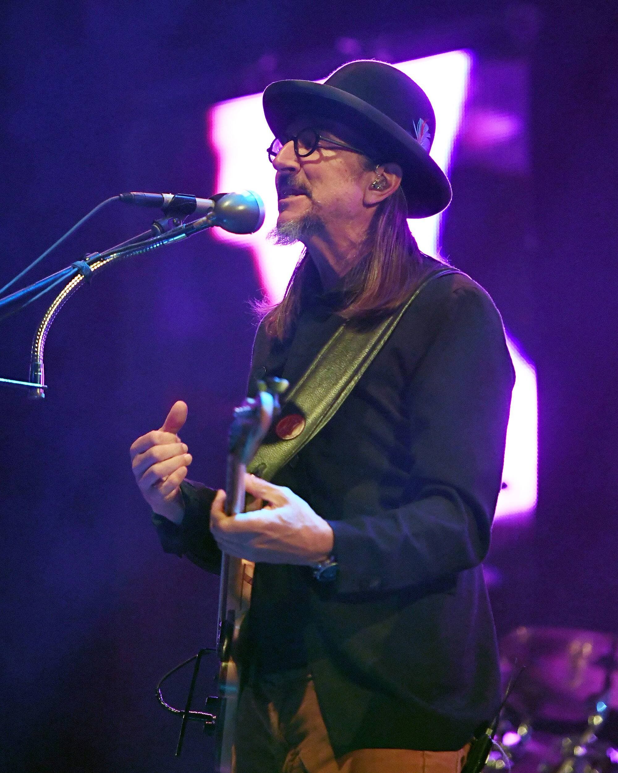 Le groupe Primus, avec en tête son chanteur et bassiste Les Claypool, rendra hommage au groupe canadien Rush, le 17 mai, toujours au Centre Vidéotron.