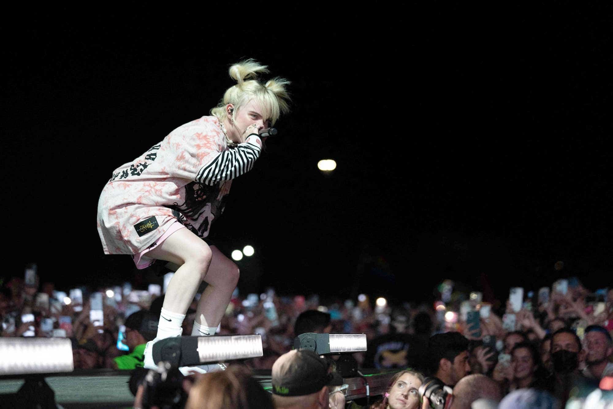 L’artiste Billie Eilish en performance au Festival d’Austin City Limits, au Texas, le 9 octobre 2021.