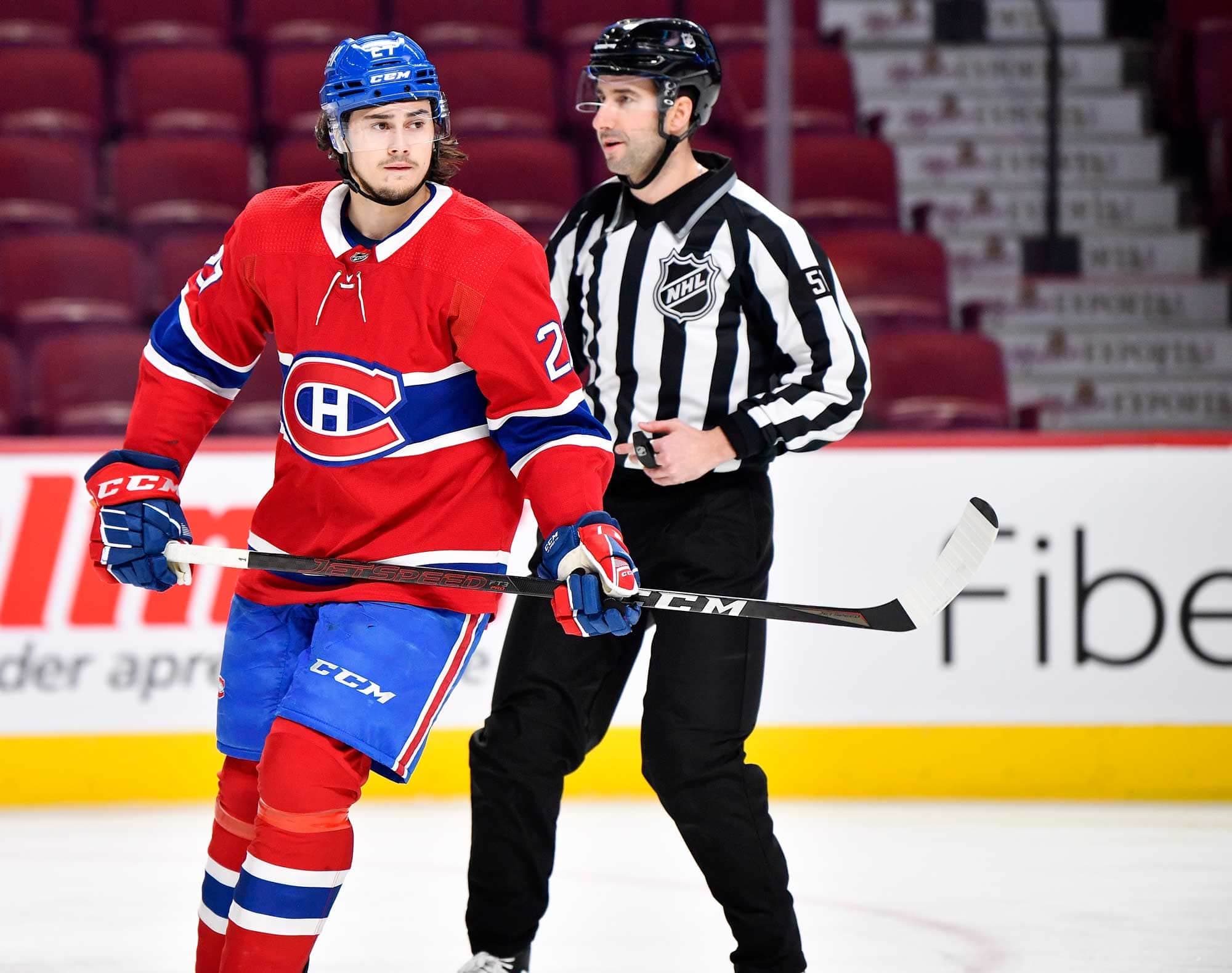 Le défenseur du Canadien Alexander Romanov.