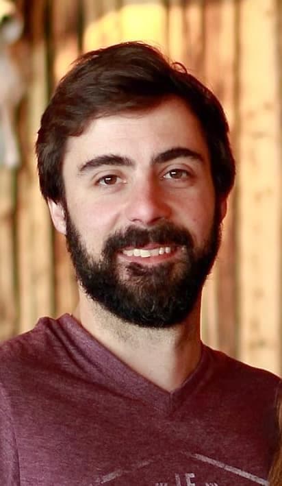 Réagissant aux nombreux commentaires à ce sujet, les copropriétaires Félix Labrecque (ci-dessus) et Thierry Lafargue ont expliqué, sur Facebook, n’être d’aucune façon associés à M. Gauthier.