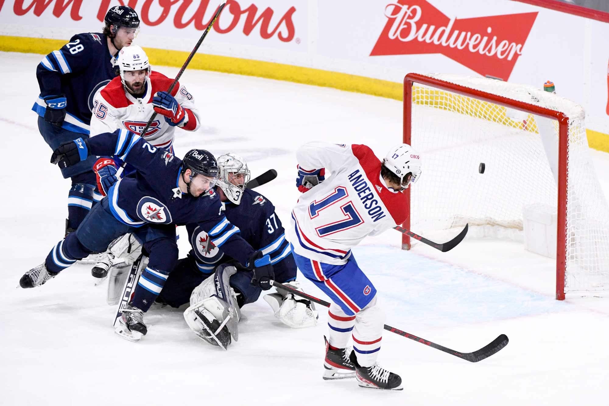 L’attaquant du CH Josh Anderson a pu marquer un tour du chapeau dans la défaite de son équipe.