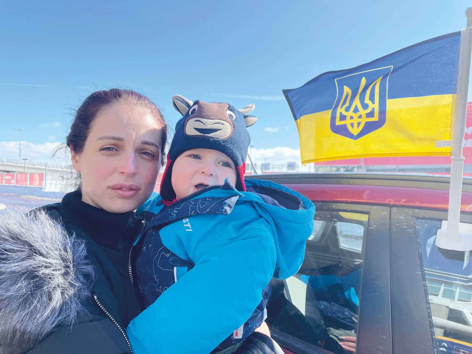 Sona Myronova, ici avec son fils Michael, 1 an, vit à Montréal depuis six ans.
