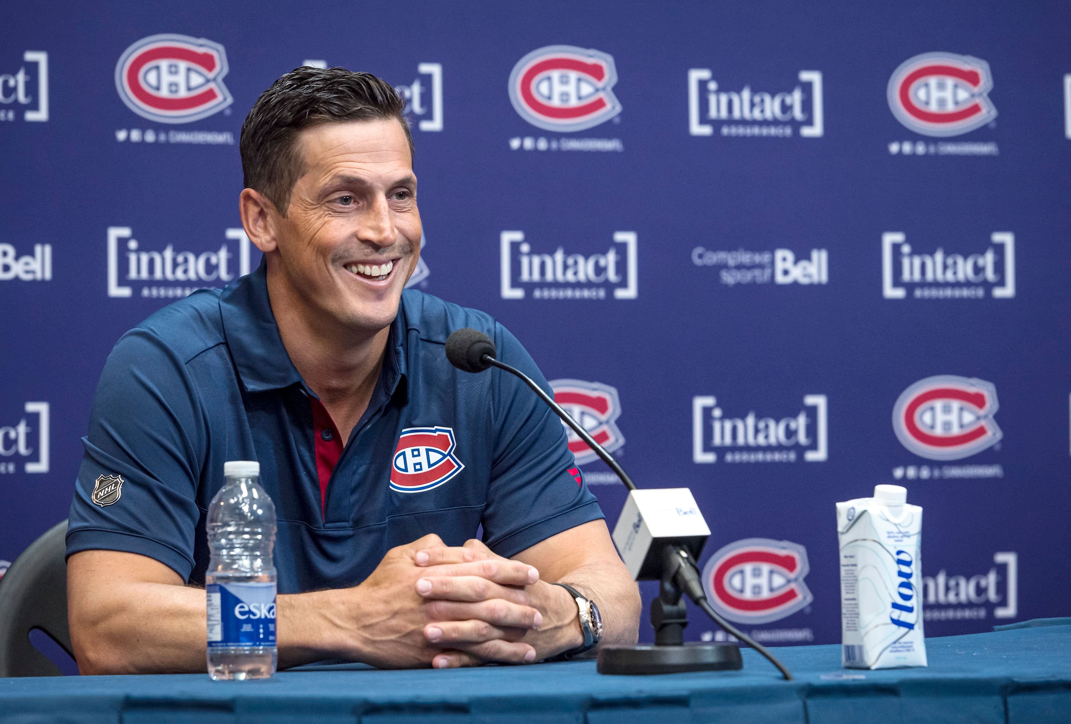 Vincent Lecavalier, nouveau conseiller chez le Tricolore, a raconté lundi comment il adore son nouveau rôle.