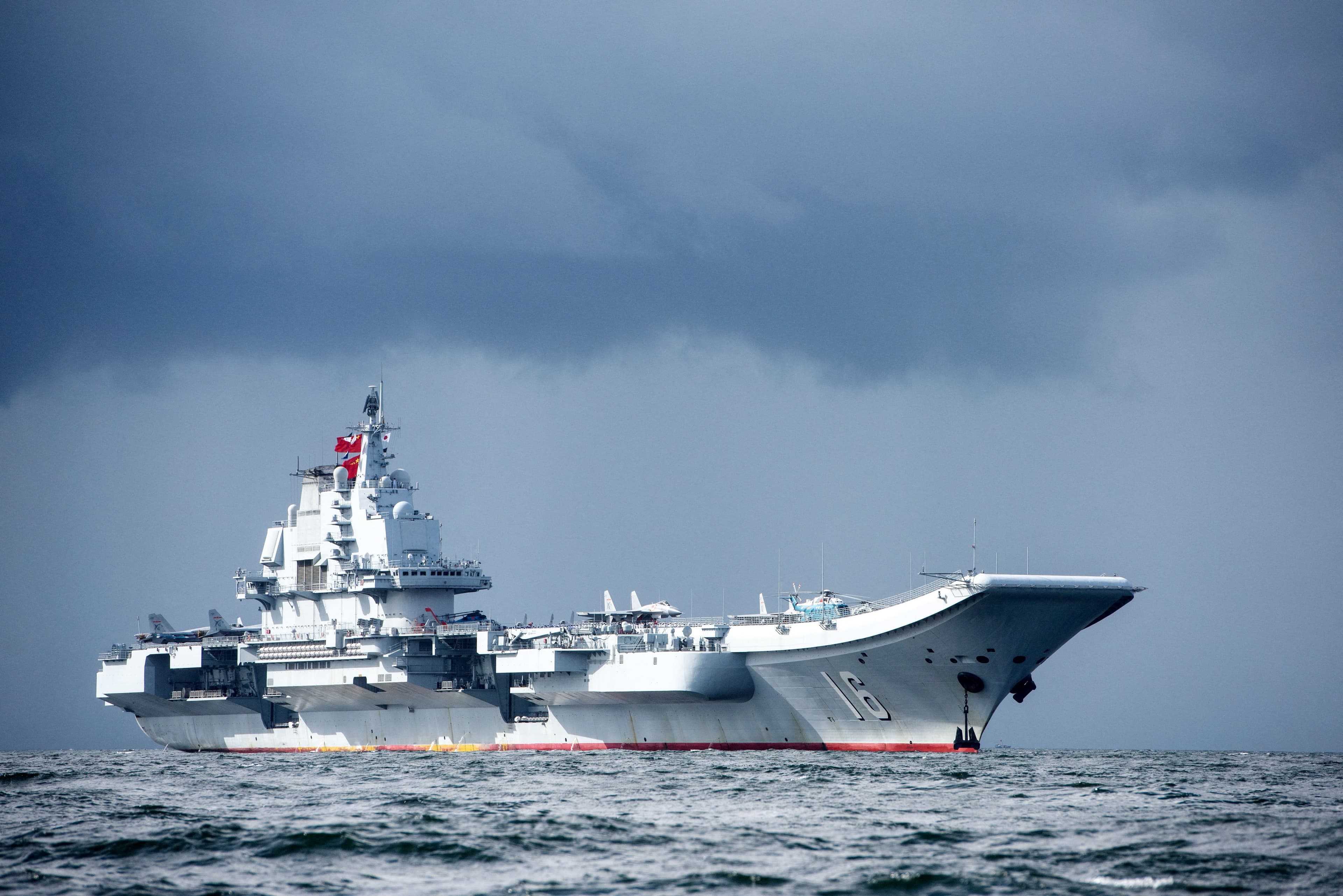 Le porte-avions chinois Liaoning, en 2017.