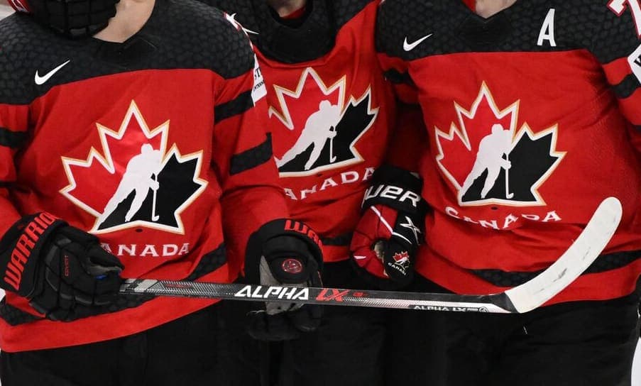 Roberto Luongo pourrait être un candidat potentiel pour occuper le poste de président du conseil d’administration à Hockey Canada.