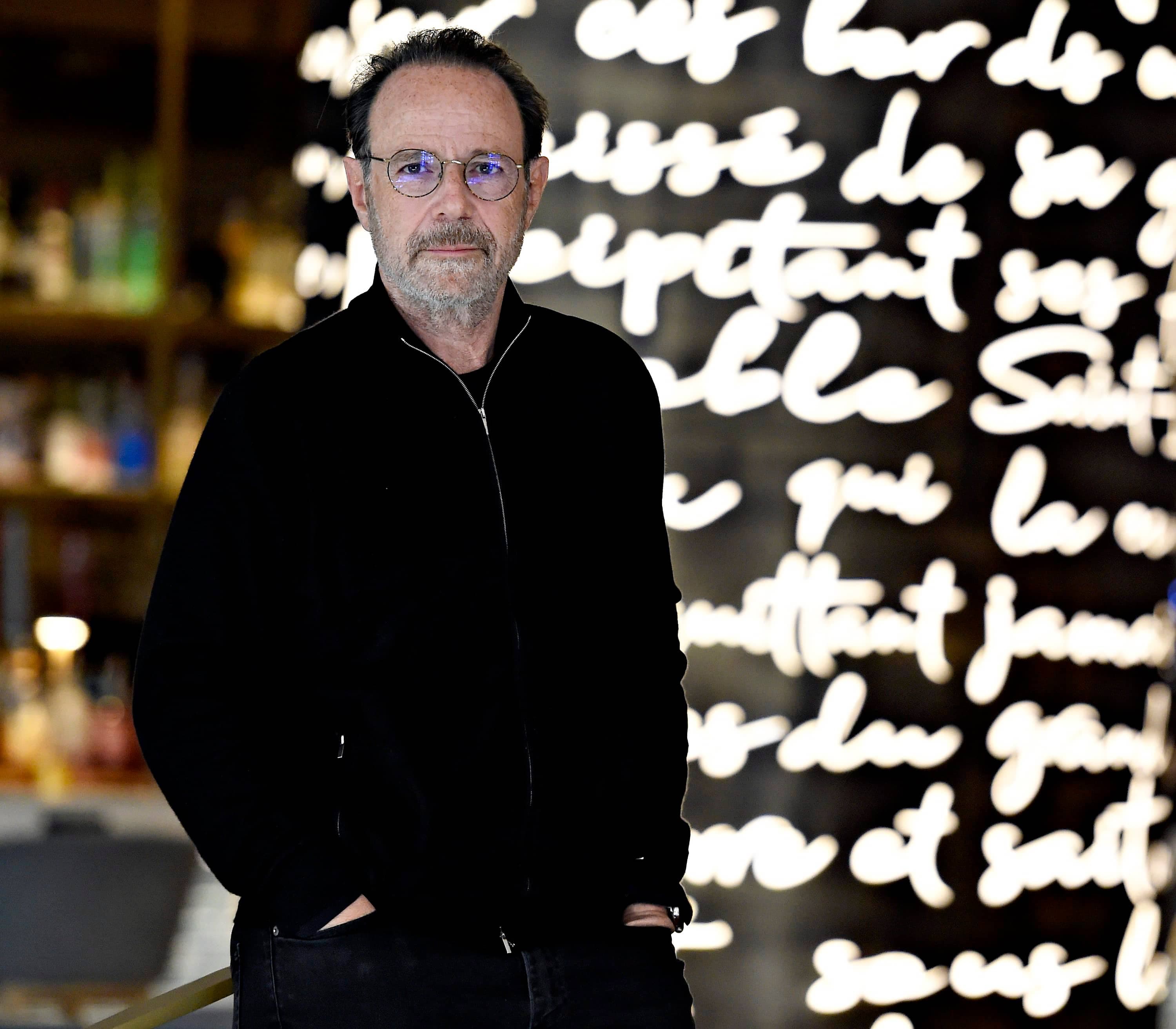 Marc Levy est de passage au Salon international du livre de Québec.
