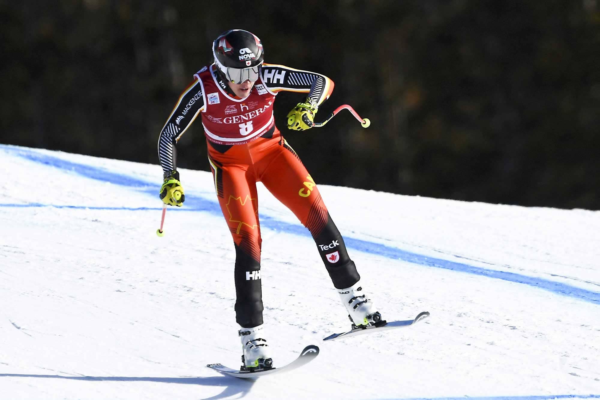La Québécoise Marie-Michèle Gagnon a dévalé les pentes à Lake Louise dans le cadre de la Coupe du monde de ski alpin, vendredi.