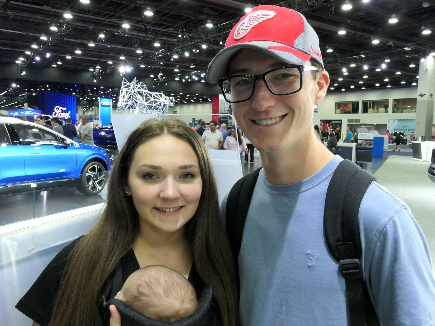 Sara, Brayden et leur nouveau-né