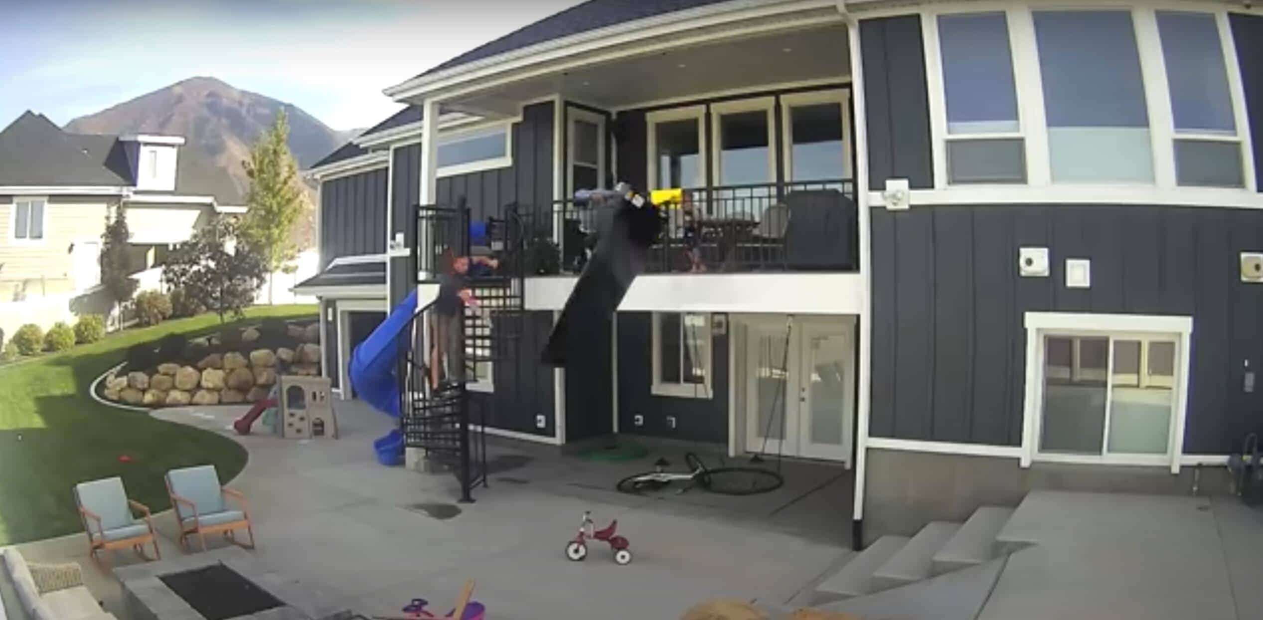 Capture d'écran / YouTube ViralHog