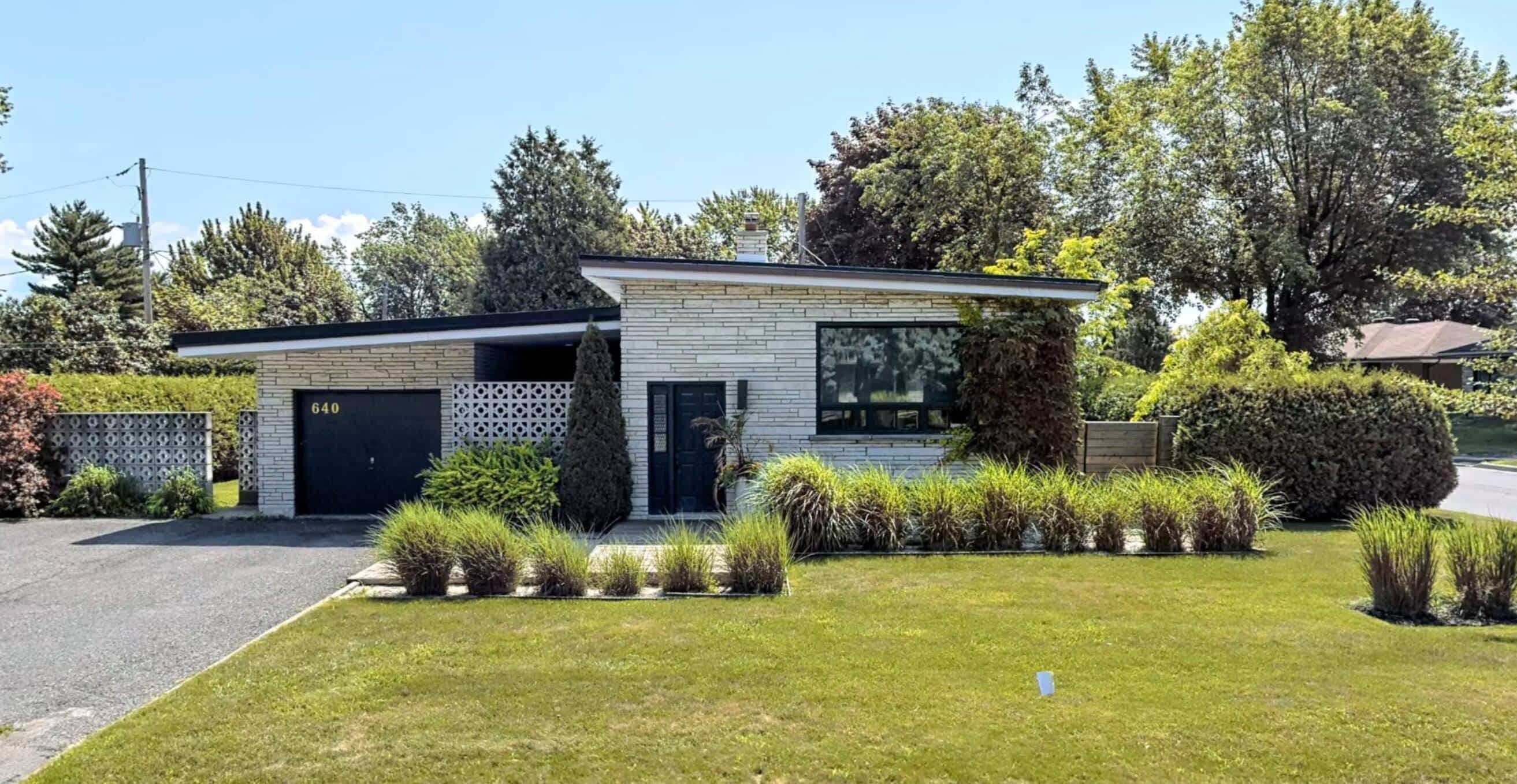 France Simard courtier