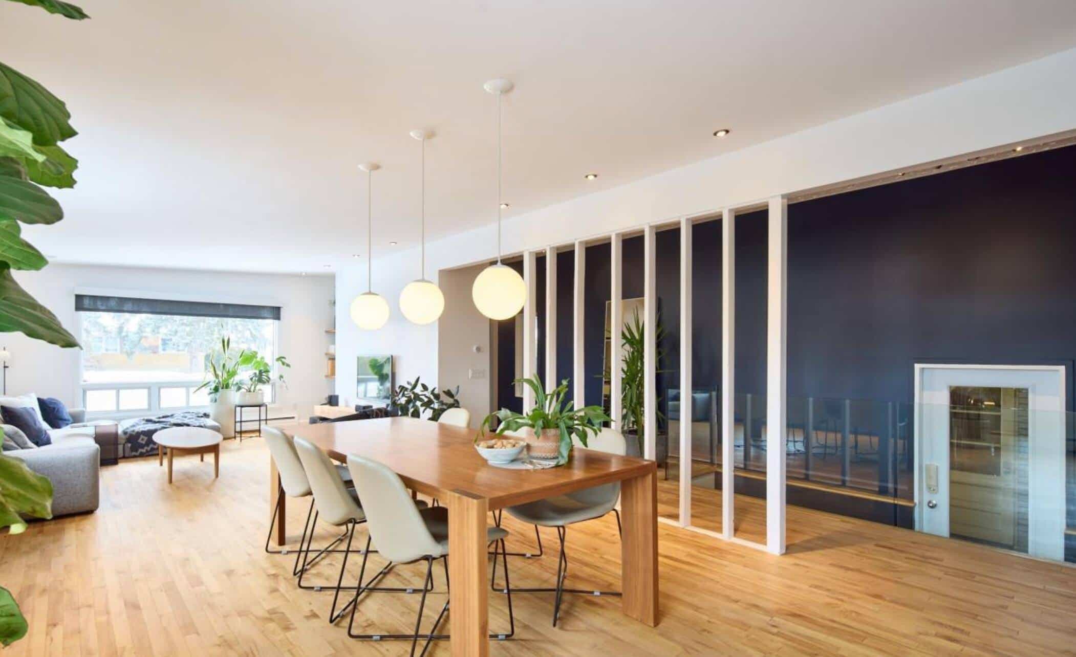 France Simard courtier