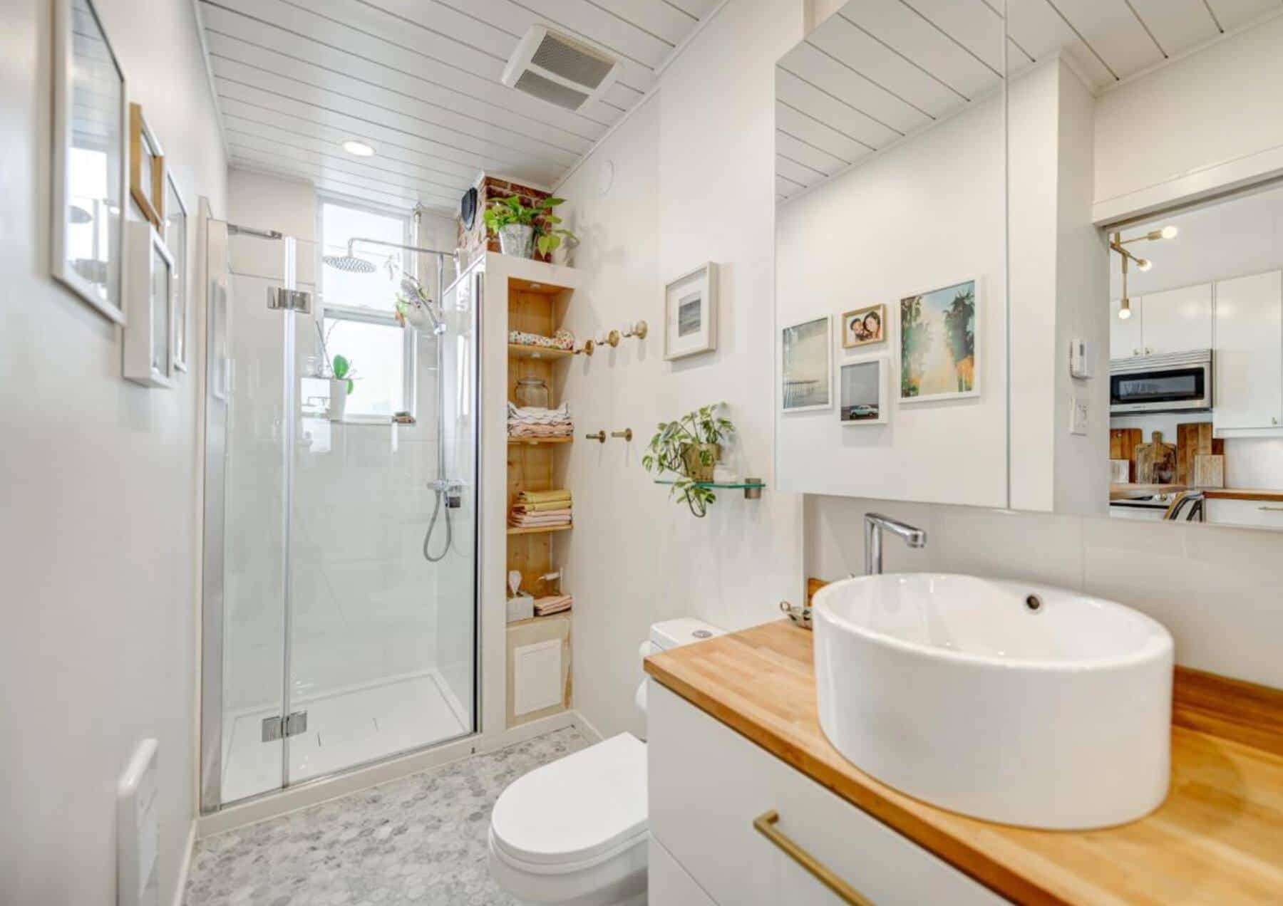 Jayraume Aubertin / Remax