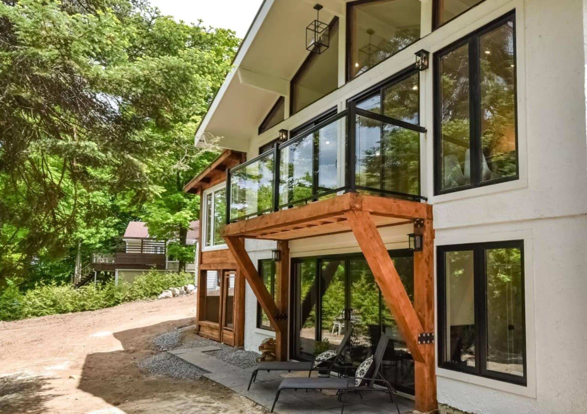 Carmen Dion / Immeubles des Hauteurs