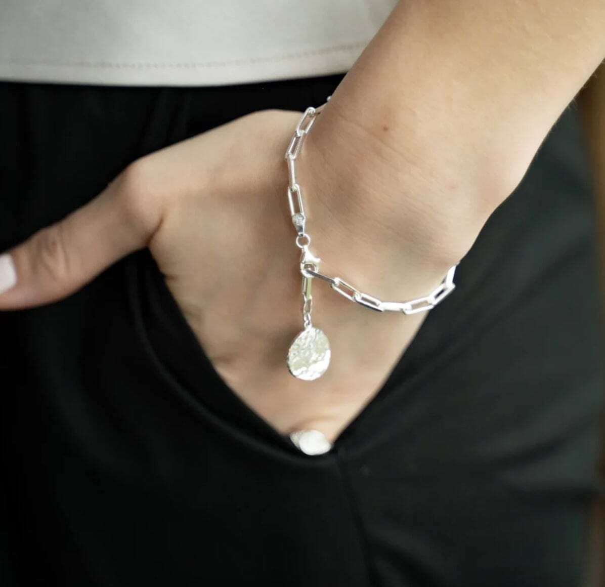 Courtoisie BeBlue Bijoux et accessoires