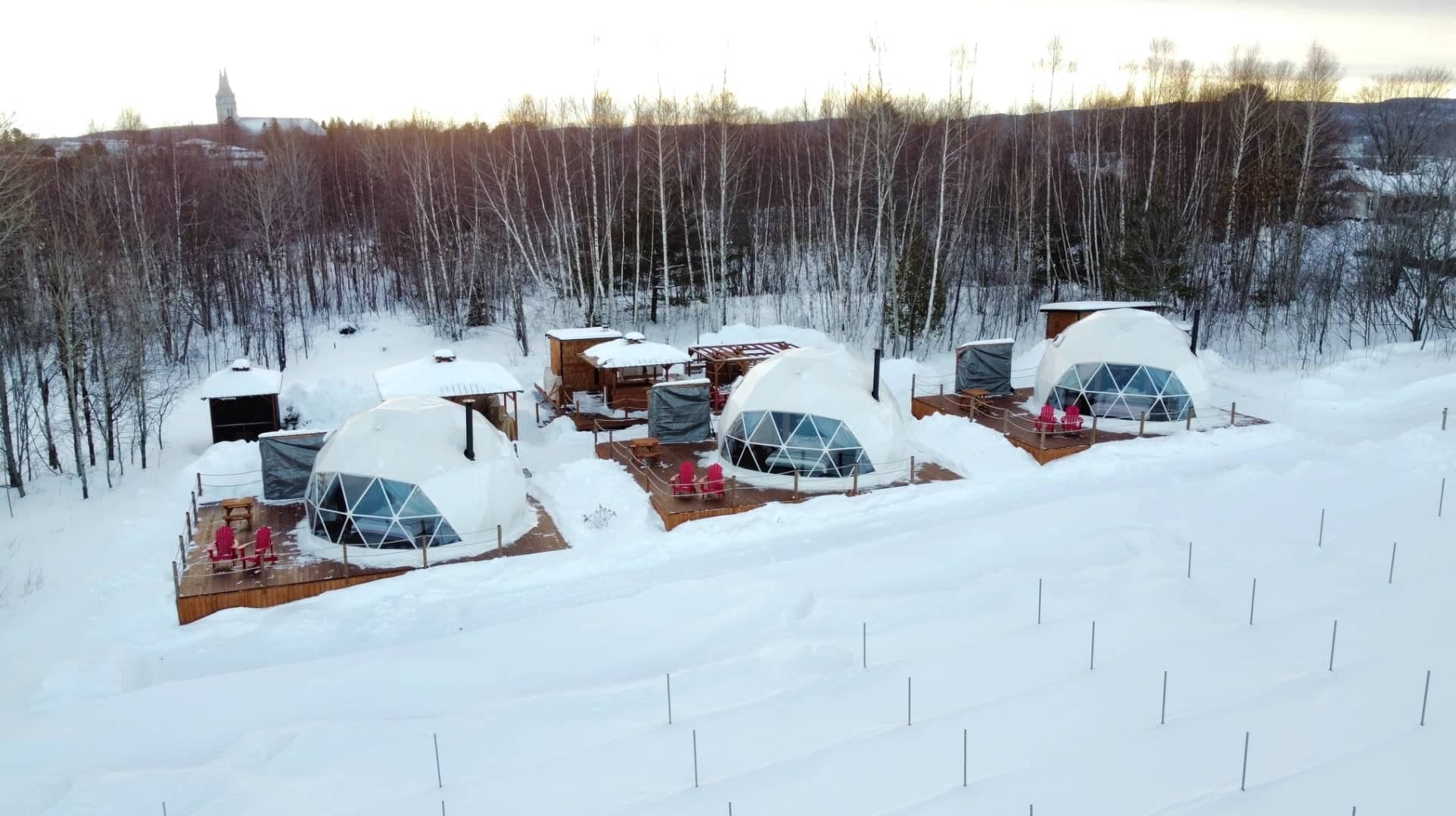 Facebook CAMPagne au Clos Sainte-Thècle