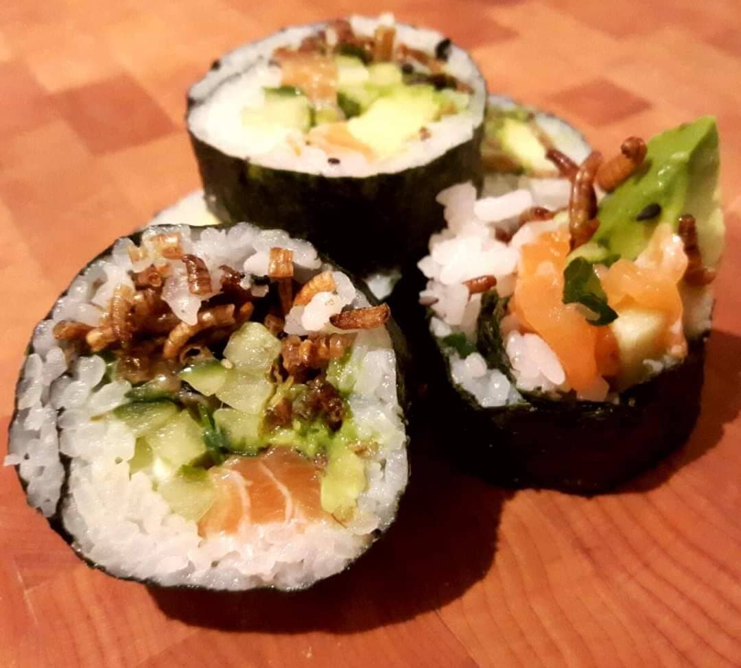 Des sushis aux insectes préparés par Anita Légaré, créatrice culinaire pour Nutrivore.