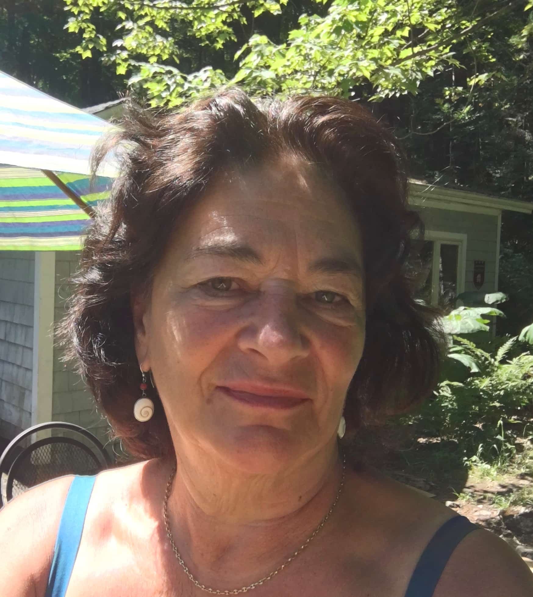 Suzanne-G. Chartrand