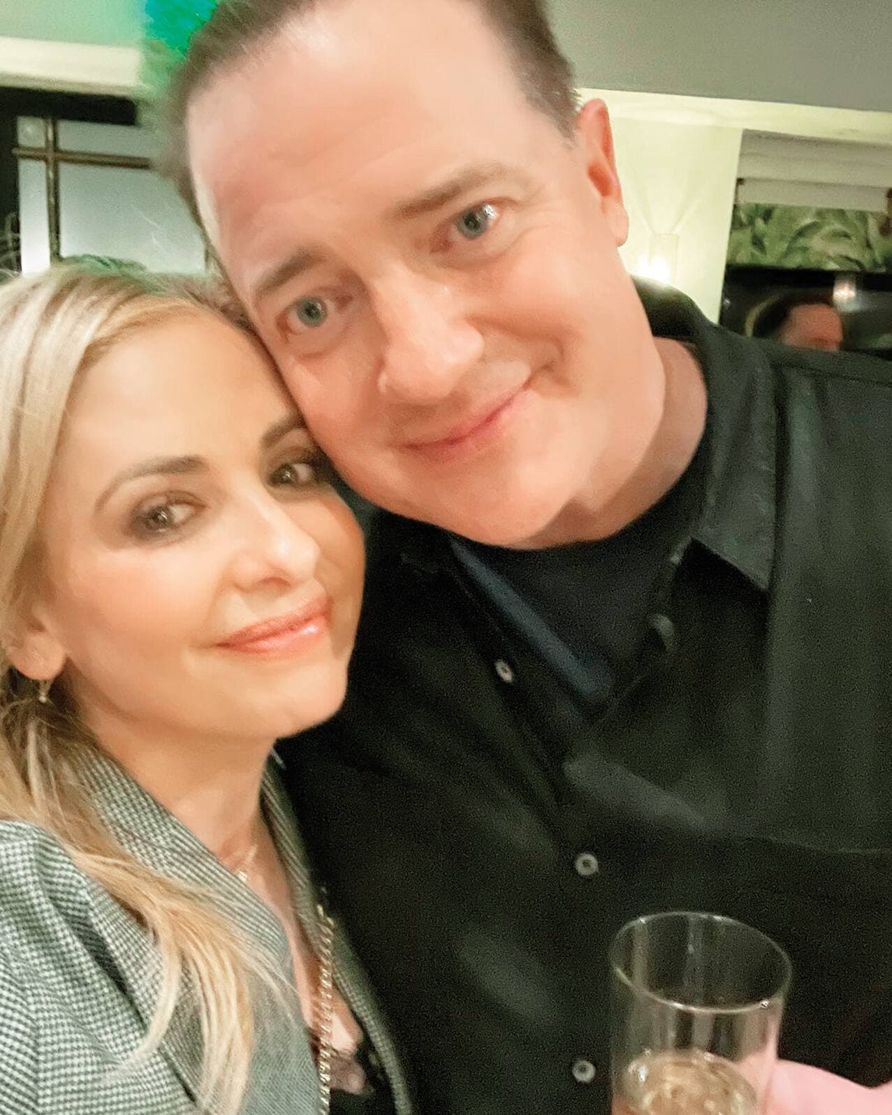 La performance de Brendan dans The Whale a ému Sarah Michelle Gellar au plus haut point.