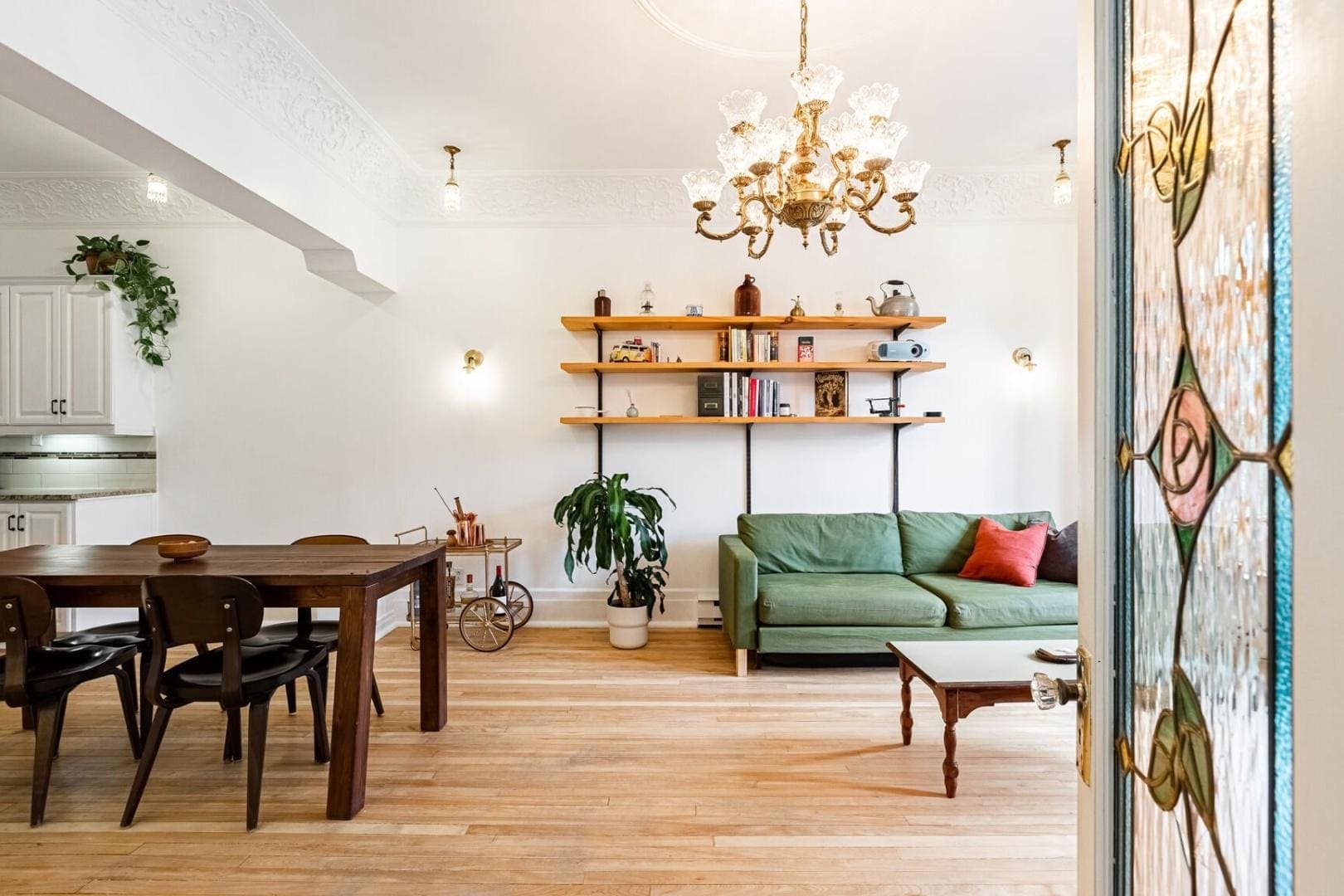 Courtoisie Claudine Nourcy, Re/Max